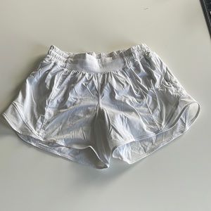 White 4” Lululemon Hotty Hot